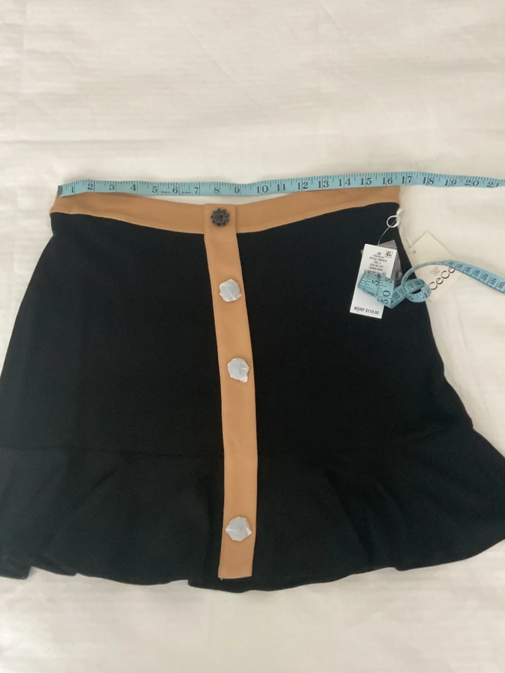 CeCe brand new